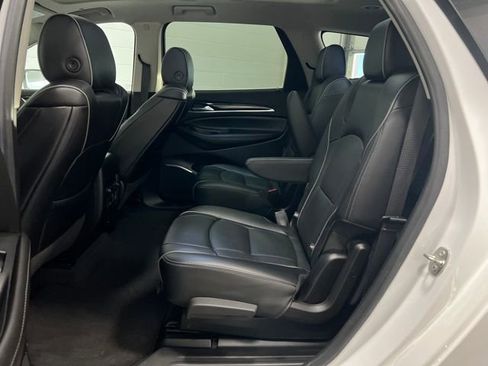 Used 2021 Buick Enclave Avenir w/ Avenir Technology Package image 18