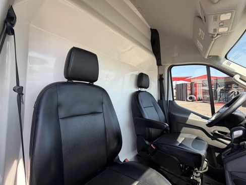 Used 2026 Ford Transit 250 148 High Roof Extended RWD image 17