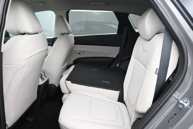 New 2026 Hyundai Tucson SEL Plus AWD/4WD image 16