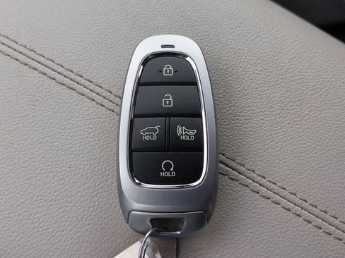 Certified 2023 Hyundai Tucson SEL AWD/4WD image 28