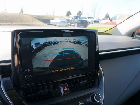 Used 2024 Toyota Corolla LE image 22