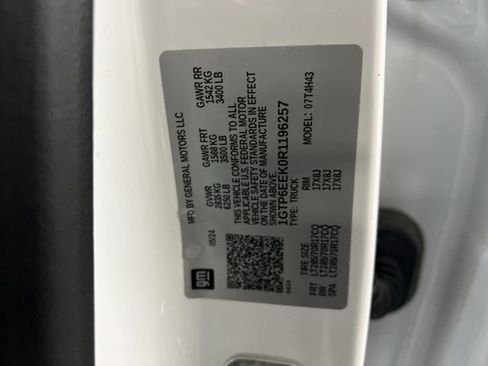 Certified 2024 GMC Canyon AT4X image 35