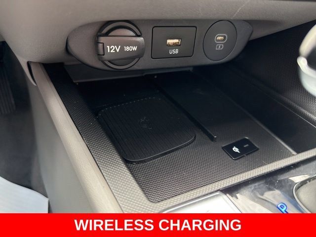 Certified 2024 Hyundai Elantra SEL w/ Convenience Package FWD image 12