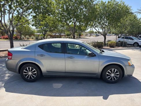 Used 2008 Dodge Avenger SE FWD image 10