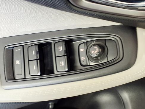 Used 2023 Subaru Forester Premium image 14