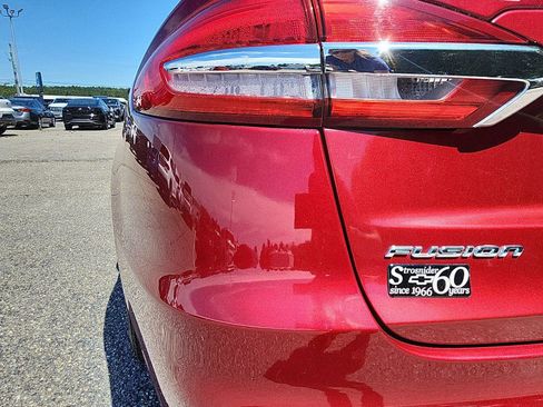 Used 2019 Ford Fusion S FWD image 9