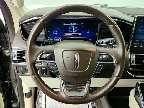 Used 2024 Lincoln Navigator Black Label image 13