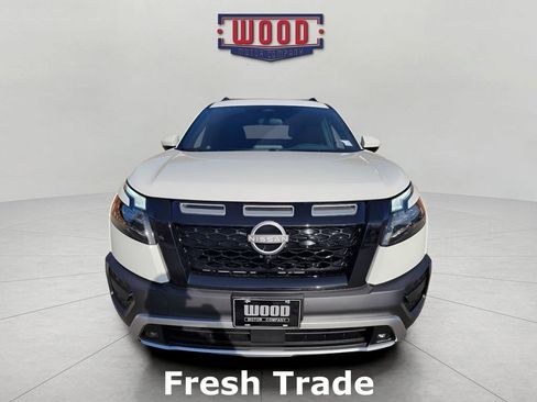 Used 2025 Nissan Pathfinder Rock Creek image 5