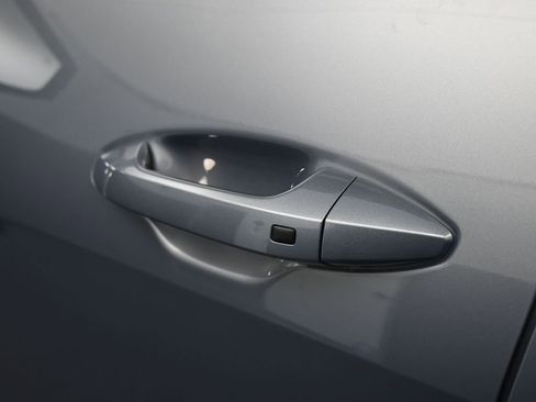 Used 2025 Kia Sportage EX image 36