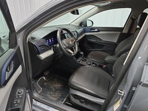 Used 2022 Volkswagen Taos SE AWD/4WD image 28
