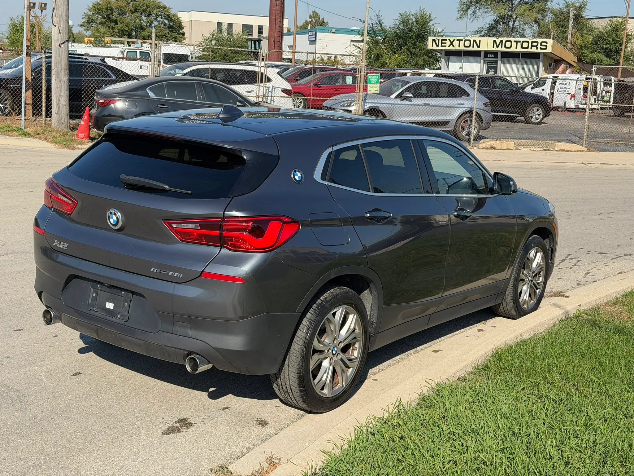 Used 2018 BMW X2 sDrive28i w/ Convenience Package FWD image 5