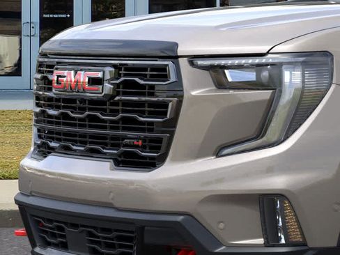 New 2026 GMC Acadia AT4 w/ Luxury Package AWD/4WD image 13