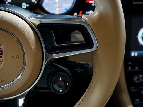 Used 2017 Porsche 911 GT3 RS image 31