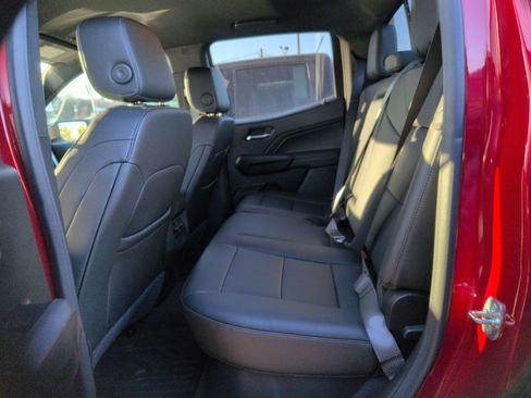 New 2026 GMC Canyon Elevation w/ Convenience Package image 15