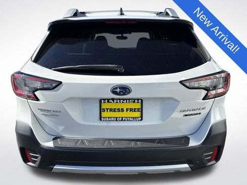 Used 2020 Subaru Outback Touring w/ Popular Package #2 AWD/4WD image 6
