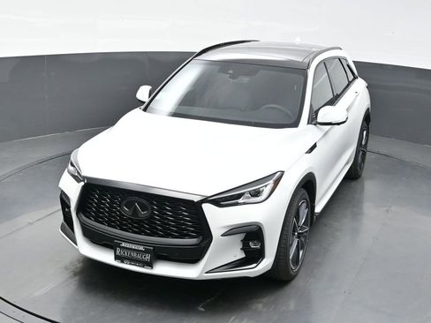 New 2025 INFINITI QX50 Sport image 39
