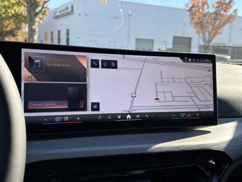 Certified 2025 BMW 430i w/ Premium Package image 24