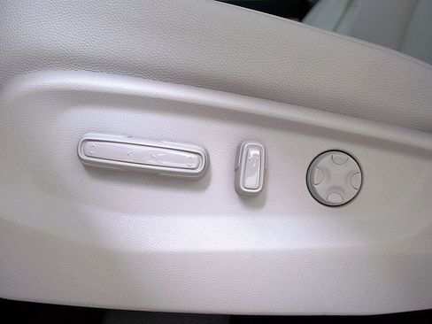 New 2026 Honda Odyssey EX-L image 24