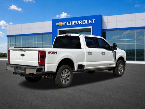 Used 2023 Ford F350 Lariat w/ Lariat Ultimate Package AWD/4WD image 7