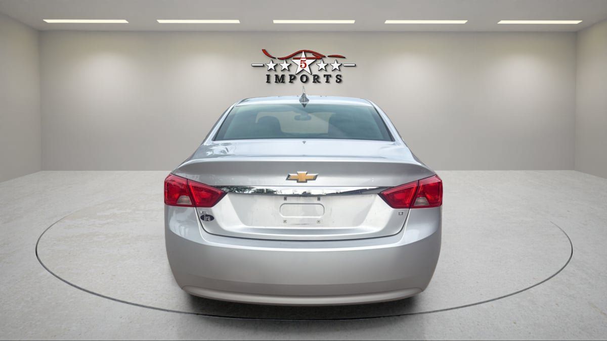 Used 2016 Chevrolet Impala LT FWD image 4