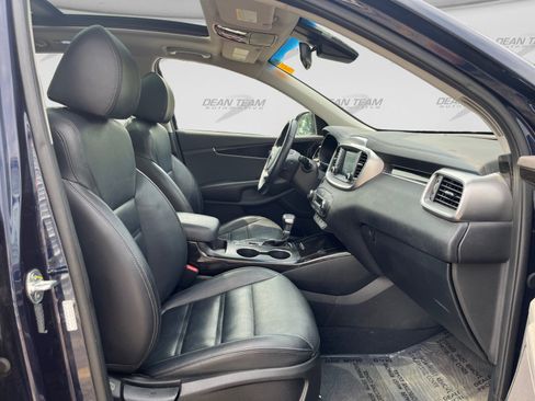 Used 2020 Kia Sorento EX AWD/4WD image 17