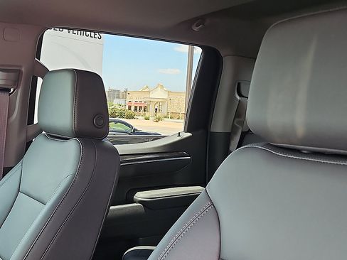 Used 2026 Chevrolet Silverado 1500 LTZ w/ LTZ Premium Texas Edition RWD image 11