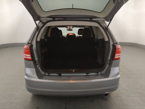 Used 2017 Dodge Journey SE FWD image 29