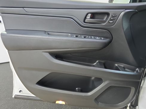 Certified 2024 Honda Odyssey Sport image 24