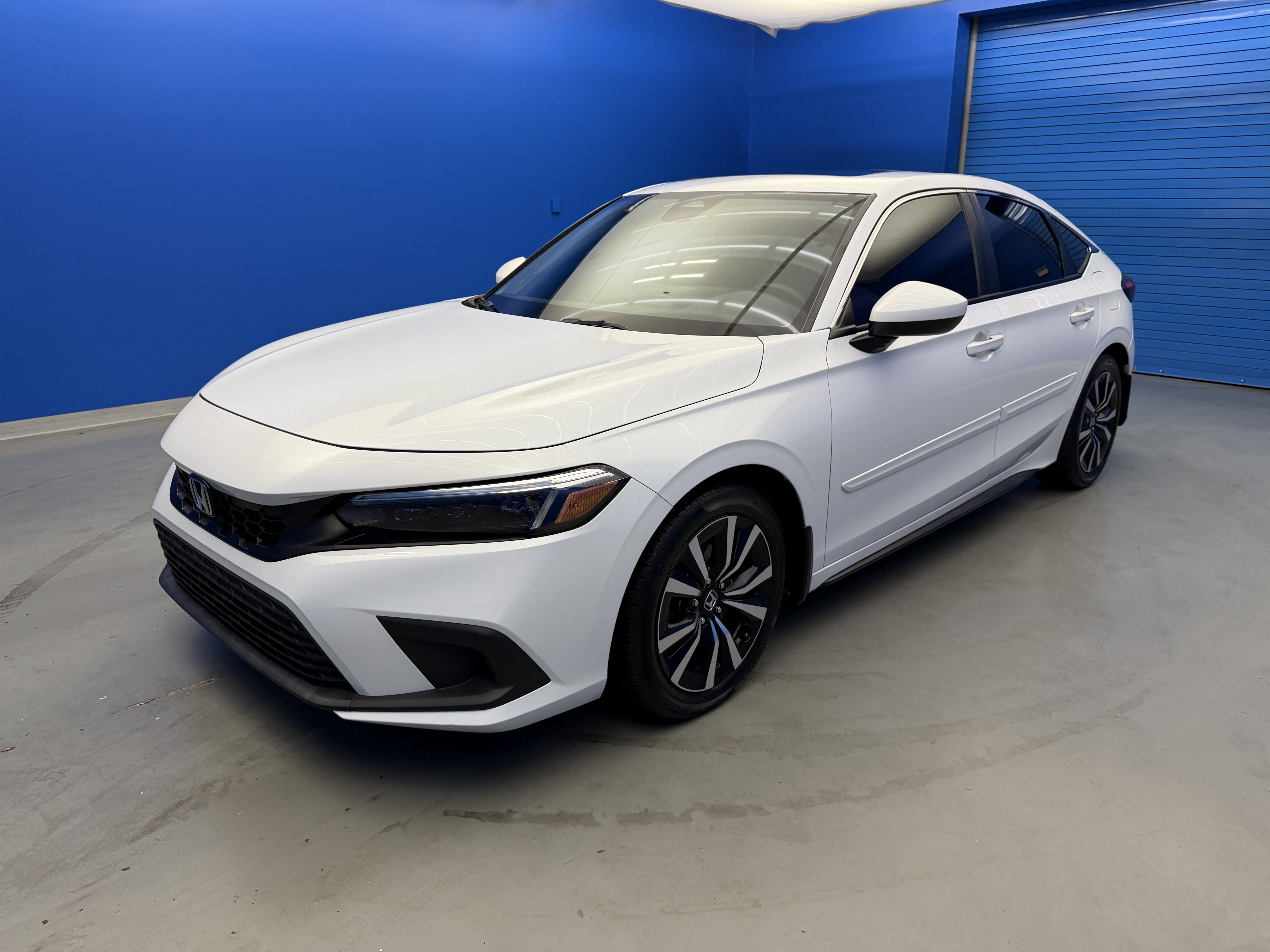 Used 2024 Honda Civic EX-L image 4
