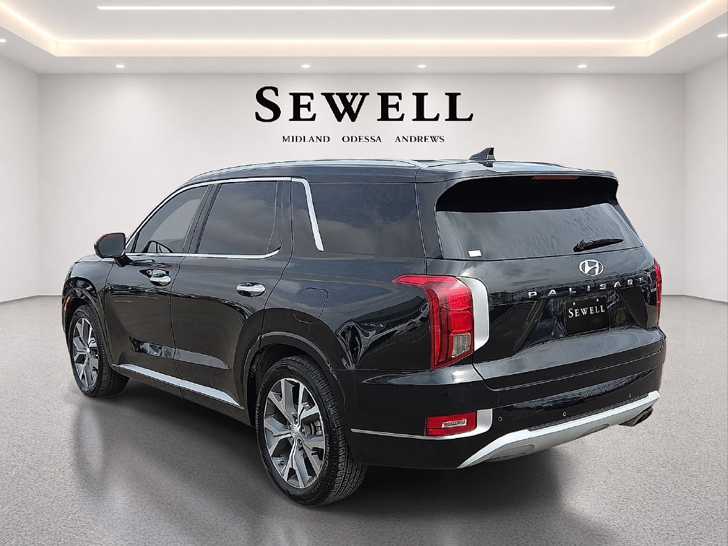 Used 2022 Hyundai Palisade Limited w/ Cargo Package AWD/4WD image 3