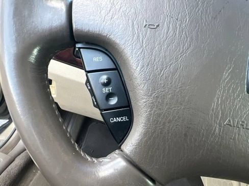 Used 2002 Lincoln LS RWD image 14
