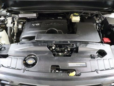 Used 2019 Nissan Pathfinder SL image 22