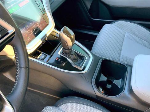 Used 2024 Subaru Outback Premium image 17