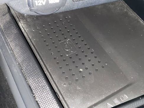 Used 2023 Hyundai Elantra SEL w/ Convenience Package image 23