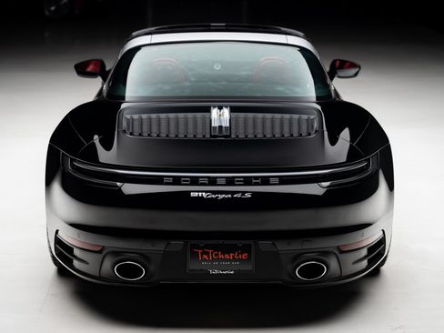 Used 2021 Porsche 911 Targa 4S AWD/4WD image 27