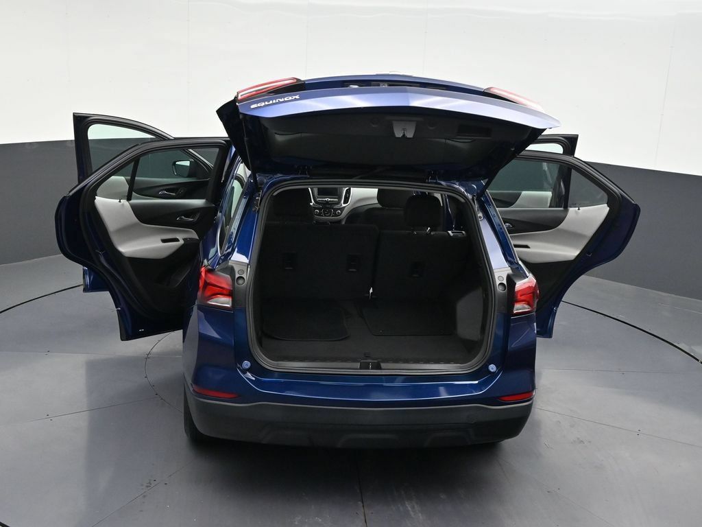 Used 2023 Chevrolet Equinox LS FWD image 35