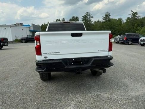 New 2025 Chevrolet Silverado 2500 Custom w/ Custom Value Package AWD/4WD image 7