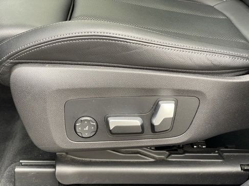 Used 2022 BMW X3 xDrive30i w/ Convenience Package image 14