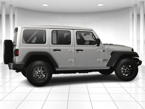 Used 2025 Jeep Wrangler Sport S image 4