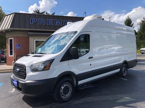 Used 2017 Ford Transit 250 148 High Roof Extended RWD image 10