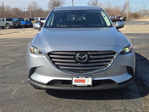 Used 2023 MAZDA CX-9 Touring image 4
