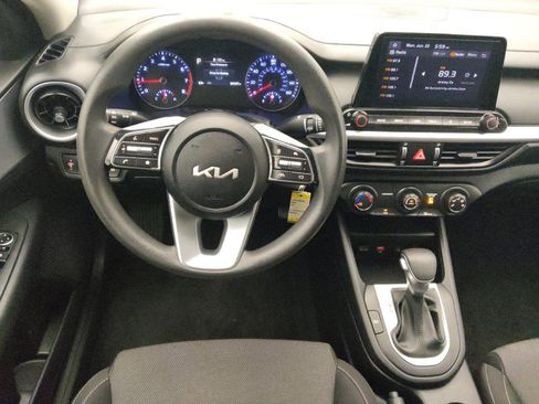 Used 2024 Kia Forte LXS FWD image 22