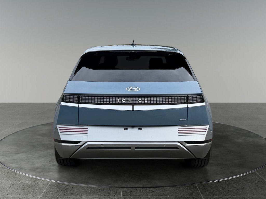 Certified 2024 Hyundai Ioniq 5 Limited AWD/4WD image 9