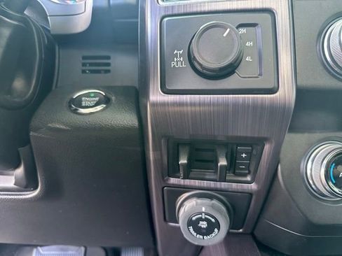 Used 2021 Ford F250 Limited w/ FX4 Off-Road Package image 25