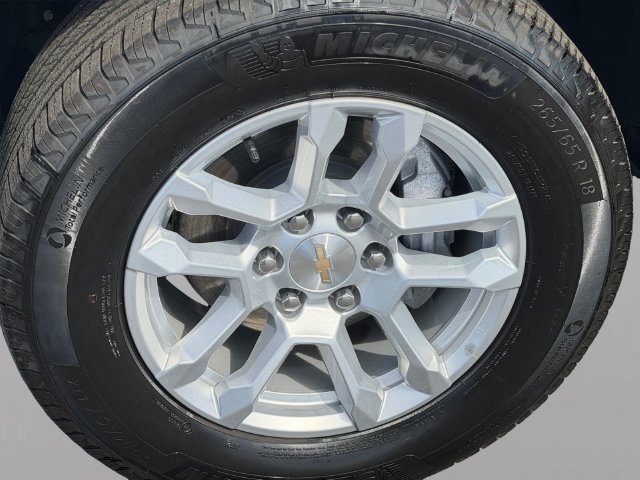 Used 2026 Chevrolet Silverado 1500 LT AWD/4WD image 9