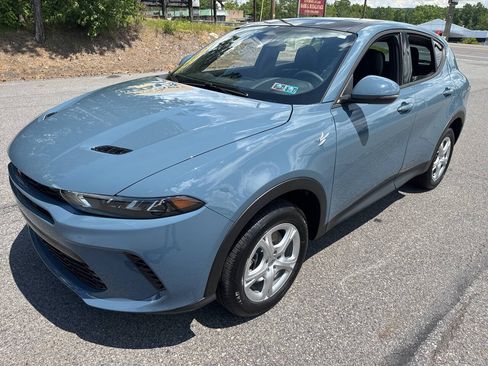 Used 2024 Dodge Hornet GT AWD/4WD image 7