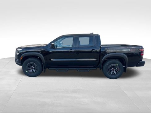 New 2026 Nissan Frontier PRO-4X w/ Pro-4x Convenience Package image 3