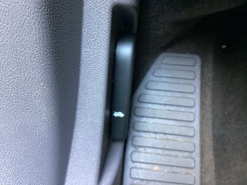 Used 2019 Lincoln Nautilus Select image 62