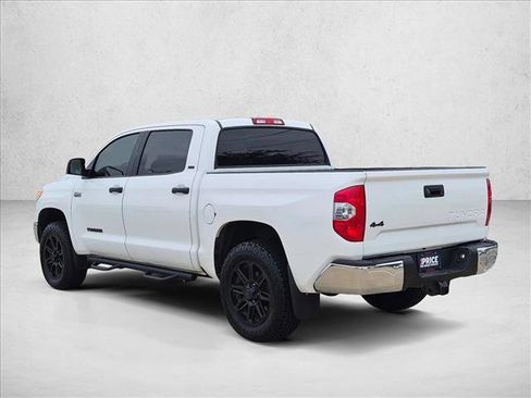 Used 2017 Toyota Tundra SR5 w/ SR5 Upgrade Package AWD/4WD image 5