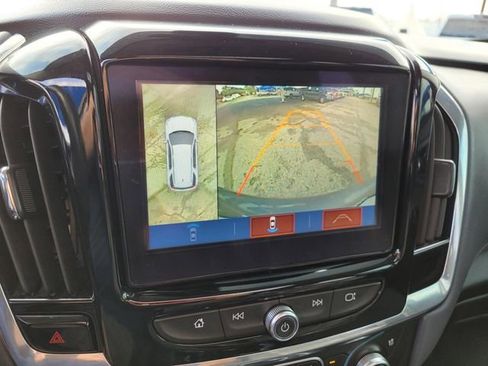 Used 2018 Chevrolet Traverse Premier w/ Driver Confidence II Package image 28